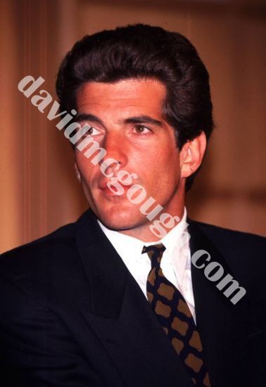 John Kennedy Jr. 1993, New York.jpg